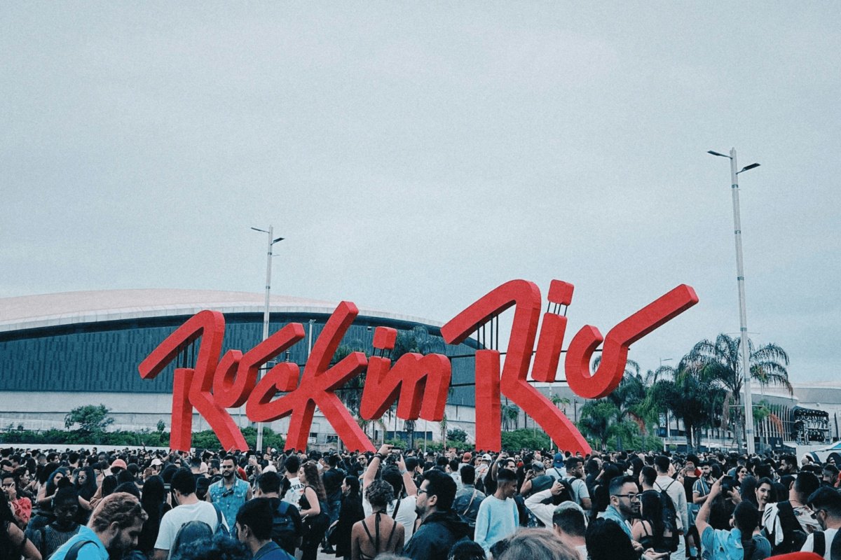 Rock in Rio Lisboa 2026 Parque Tejo Guide, Sacavém Rail & Cashless