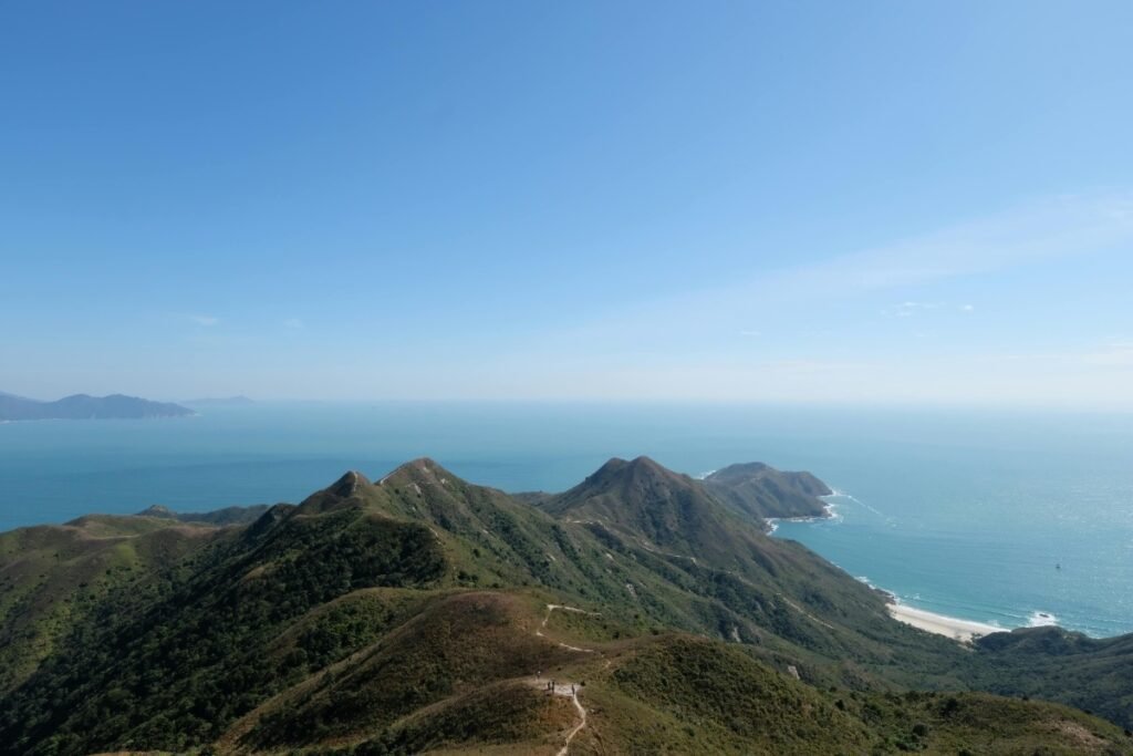 15. Dragon's Back Trail