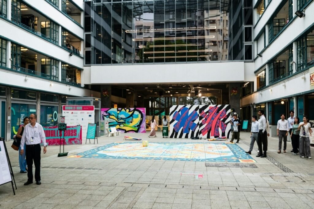 18. PMQ Central