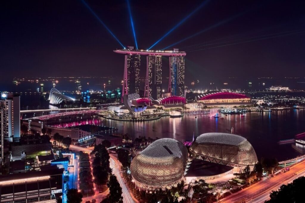 3. Singapore Airlines,  Singapore